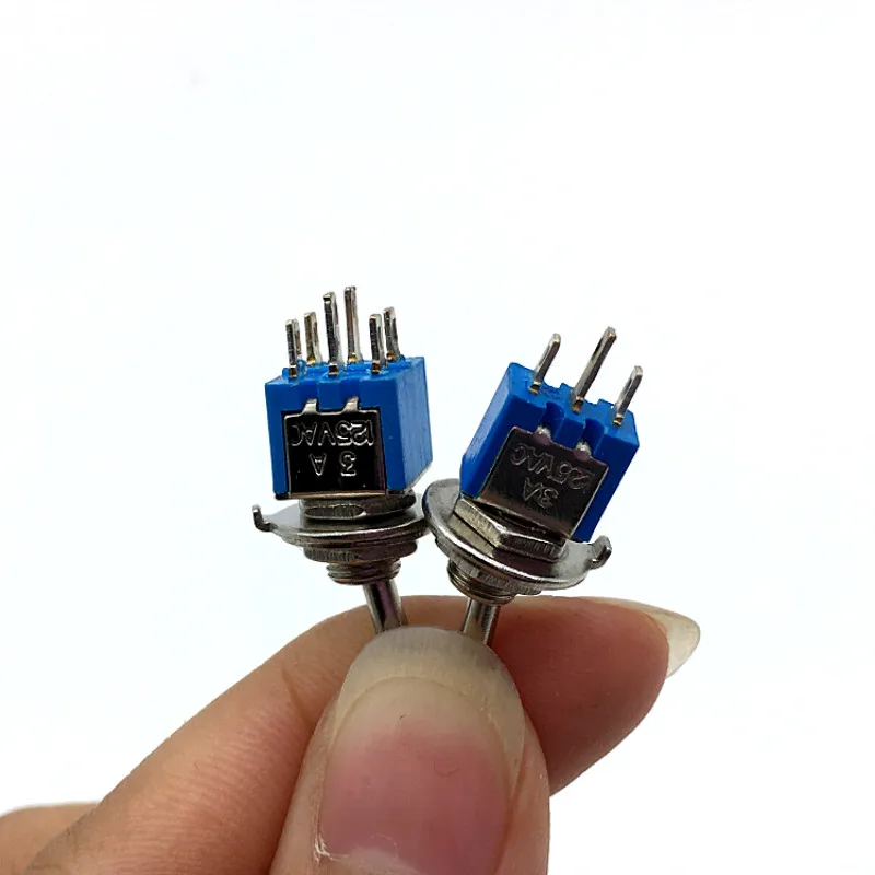 2 pezzi ON OFF ON Interruttori - Electronics And Gadgets With A recensione e prezzo